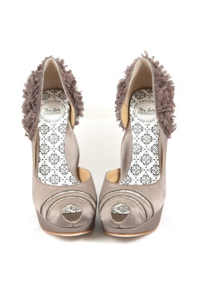 1-luckbealadytaupehires 1-luckbealadytaupehires