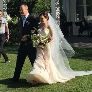 fancypants_nancy_wedding_walking_large