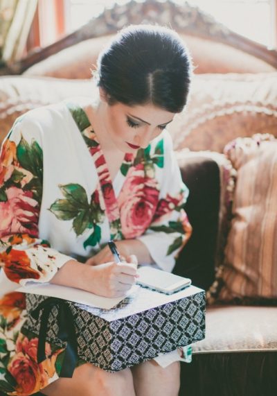 lady-buttons-box-military-wedding lady-buttons-box-military-wedding