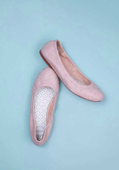 Smitten-BALLET-PINK-blue-overhead Smitten-BALLET-PINK-blue-overhead